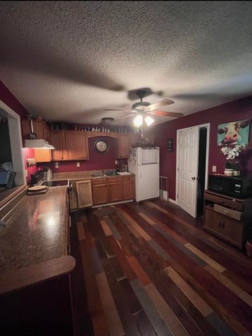 4062 Corinth Road, La Fayette, GA 30728