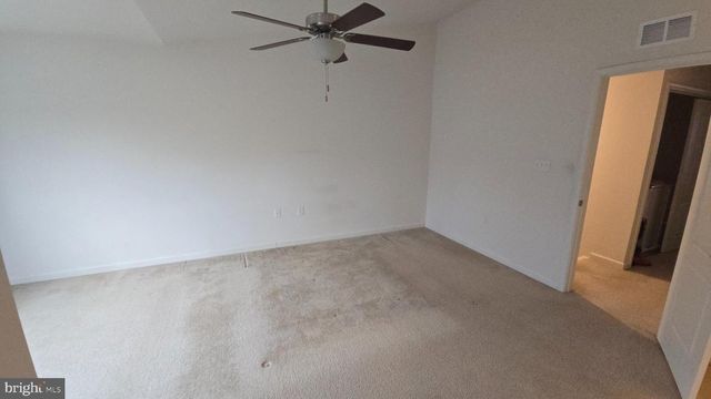 49 DARIEN DR, Bunker Hill, WV 25413