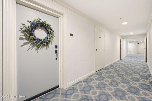 5100 US Hwy 42 614, Louisville, KY 40241