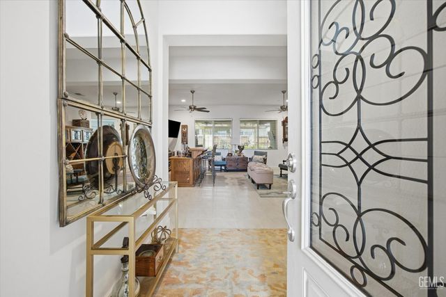 9106 Del Palma Drive, Bakersfield, CA 93314