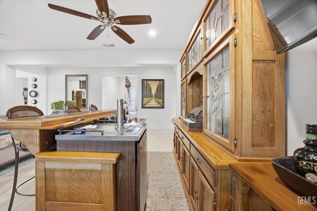 9106 Del Palma Drive, Bakersfield, CA 93314