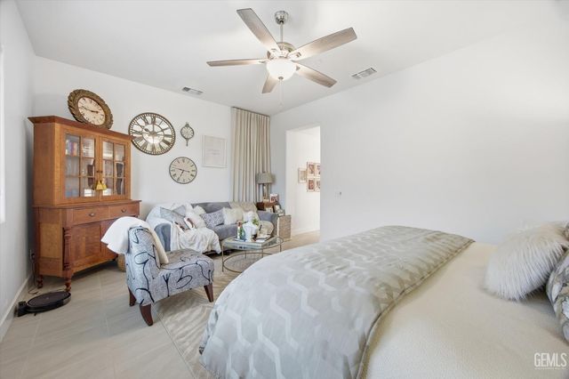 9106 Del Palma Drive, Bakersfield, CA 93314