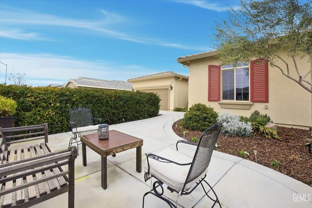 9106 Del Palma Drive, Bakersfield, CA 93314