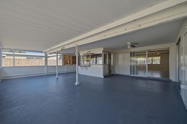 3391 SW 15th Court, Fort Lauderdale, FL 33312