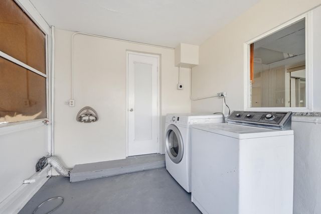 3391 SW 15th Court, Fort Lauderdale, FL 33312