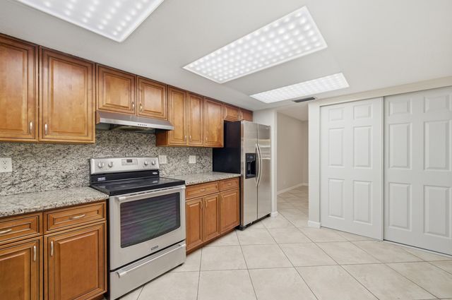 3391 SW 15th Court, Fort Lauderdale, FL 33312