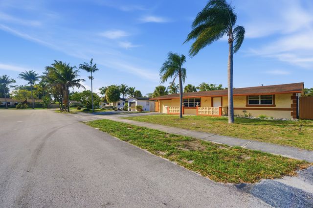 3391 SW 15th Court, Fort Lauderdale, FL 33312