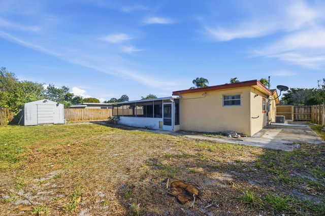 3391 SW 15th Court, Fort Lauderdale, FL 33312