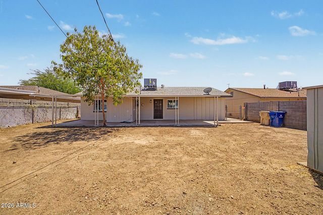 6124 W KEIM Drive, Glendale, AZ 85301