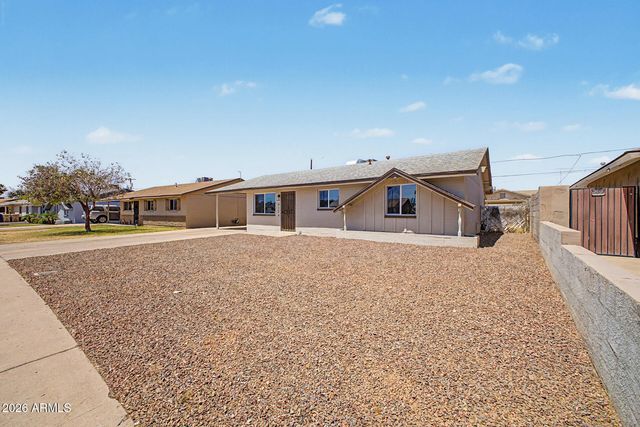 6124 W KEIM Drive, Glendale, AZ 85301