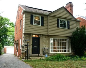 3710 Strandhill Road, Shaker Heights, OH 44122