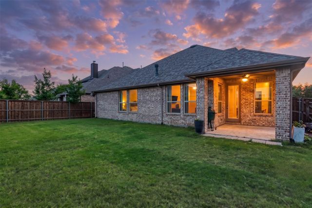 2104 Artesia Boulevard, Prosper, TX 75078