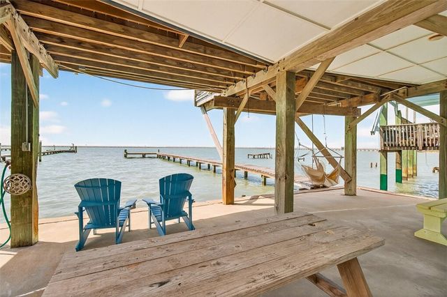 1012 Bayshore, Ingleside On The Bay, TX 78362