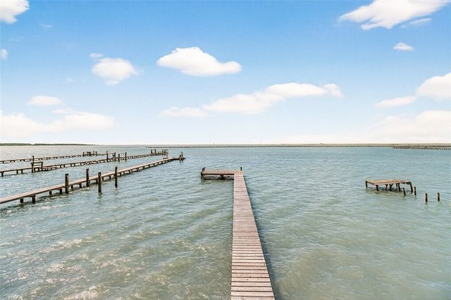 1012 Bayshore, Ingleside On The Bay, TX 78362