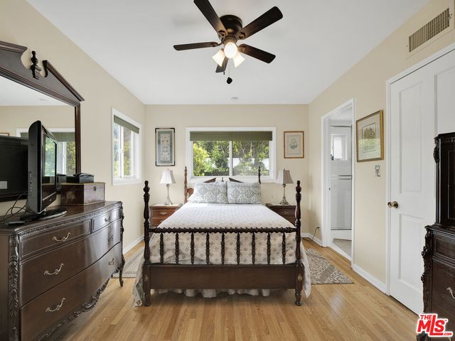 13438 Valley Vista Boulevard, Sherman Oaks, CA 91423