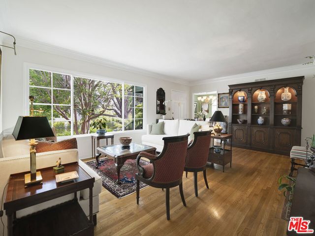 13438 Valley Vista Boulevard, Sherman Oaks, CA 91423