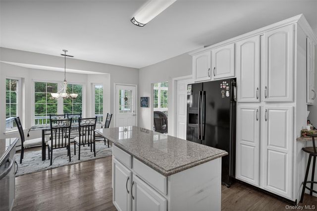 73 Noble Hill Drive, Poughquag, NY 12570
