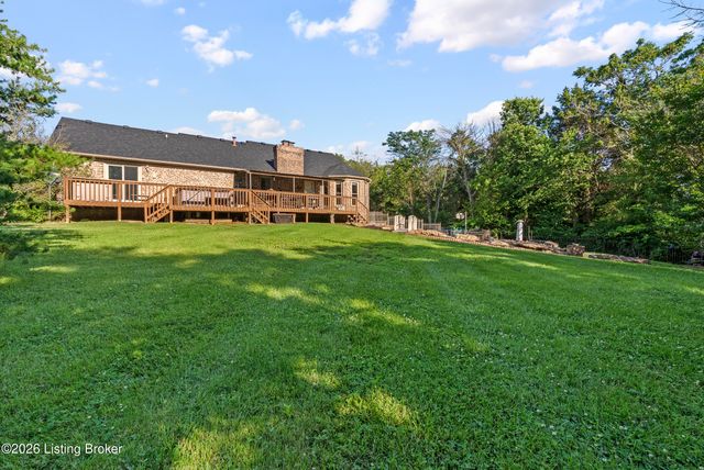 159 Darby Dan Cir, Mt Washington, KY 40047