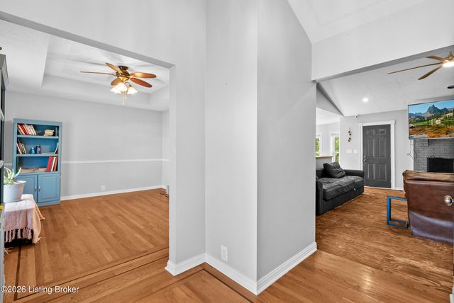 159 Darby Dan Cir, Mt Washington, KY 40047