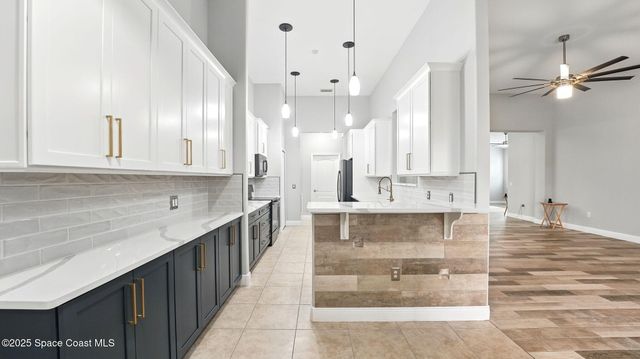 5852 Goleta Circle, Melbourne, FL 32940