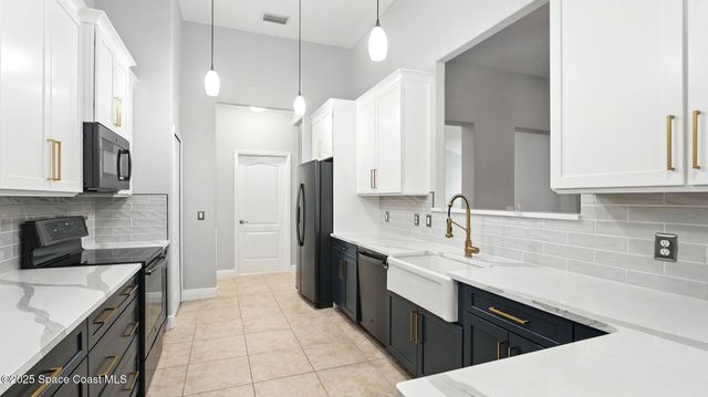 5852 Goleta Circle, Melbourne, FL 32940