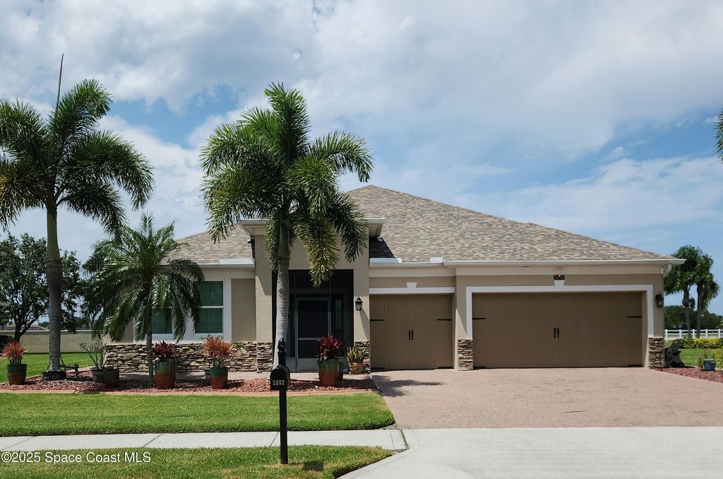 5852 Goleta Circle, Melbourne, FL 32940