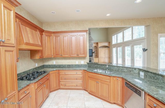 79 Windsor Circle SW, Ocean Isle Beach, NC 28469