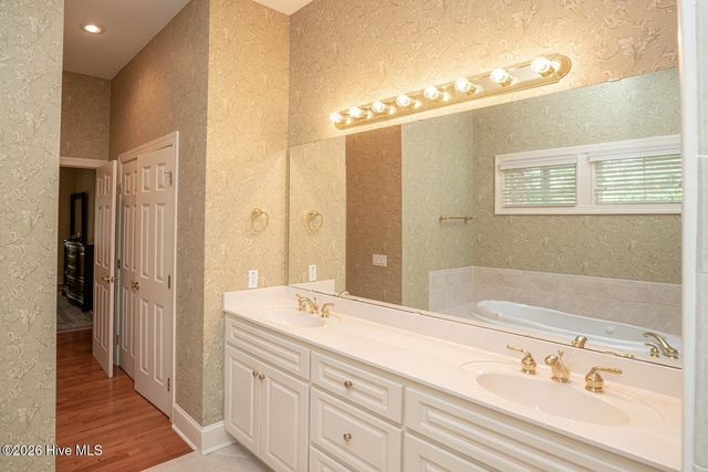 79 Windsor Circle SW, Ocean Isle Beach, NC 28469