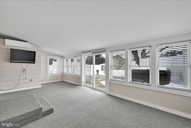 530 N MOUNT JOY ST, Elizabethtown, PA 17022