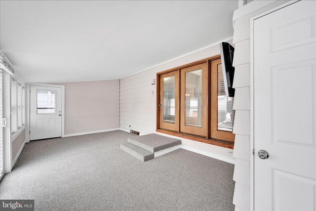 530 N MOUNT JOY ST, Elizabethtown, PA 17022