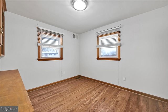 530 N MOUNT JOY ST, Elizabethtown, PA 17022