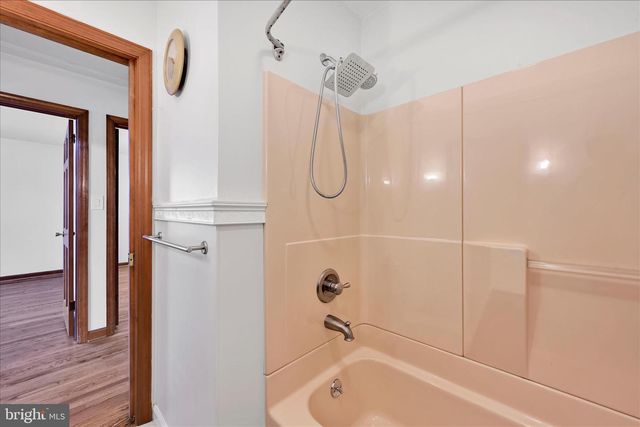 530 N MOUNT JOY ST, Elizabethtown, PA 17022