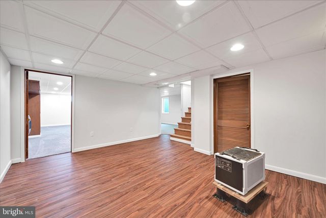 530 N MOUNT JOY ST, Elizabethtown, PA 17022