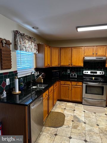 3340 VINELAND PL, Dumfries, VA 22026
