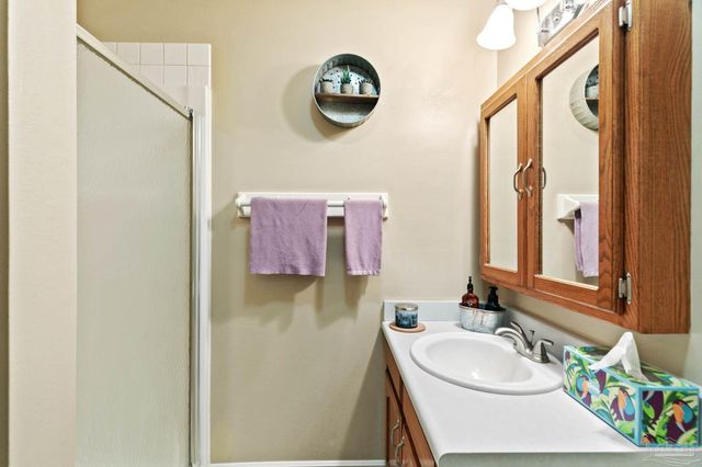 560 Veterans Dr, Monroeville, AL 36460