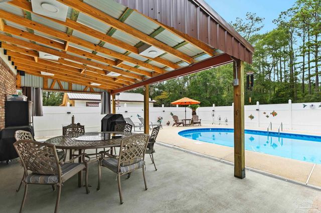 560 Veterans Dr, Monroeville, AL 36460