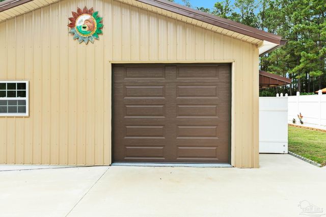 560 Veterans Dr, Monroeville, AL 36460