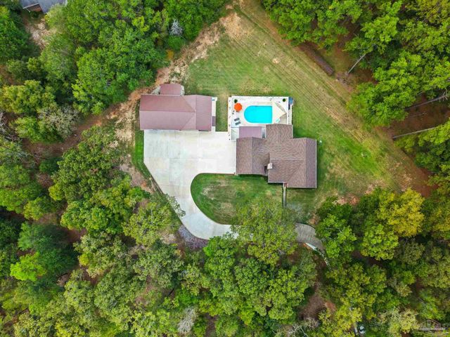 560 Veterans Dr, Monroeville, AL 36460