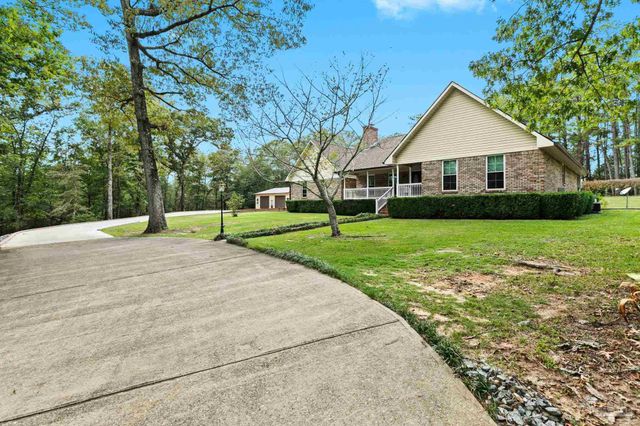 560 Veterans Dr, Monroeville, AL 36460