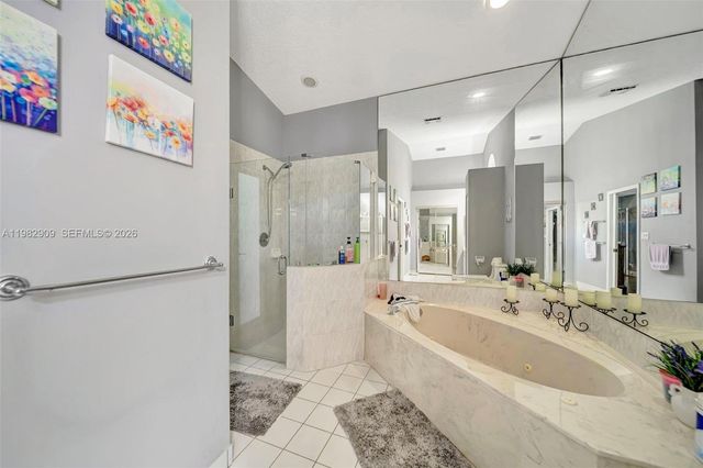 106 SW 85th Ter, Coral Springs, FL 33071