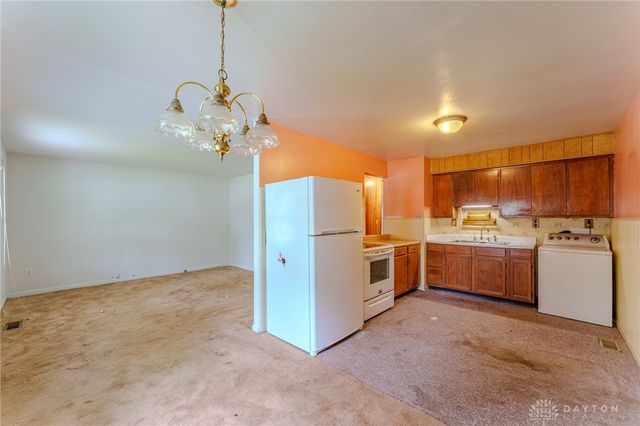 6228 Lorimer Street, Dayton, OH 45417