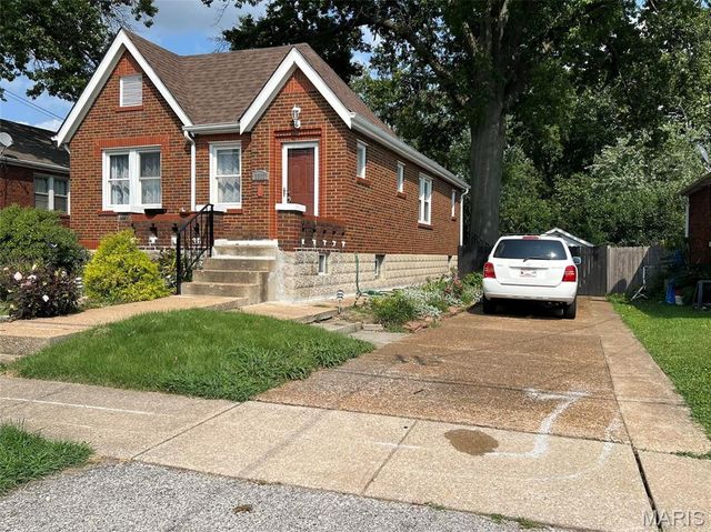2366 Addie Avenue, Overland, MO 63114