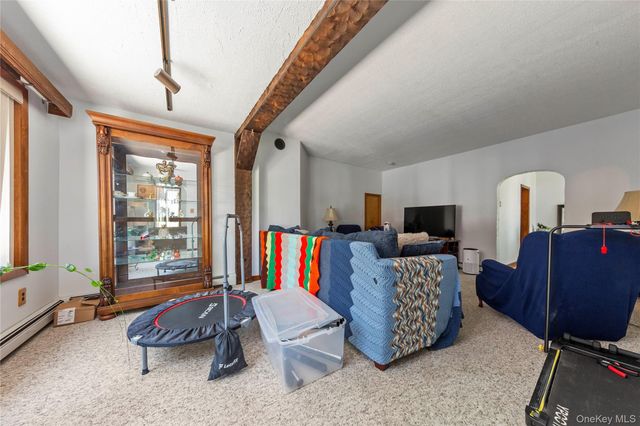 15043 8th Avenue, Whitestone, NY 11357