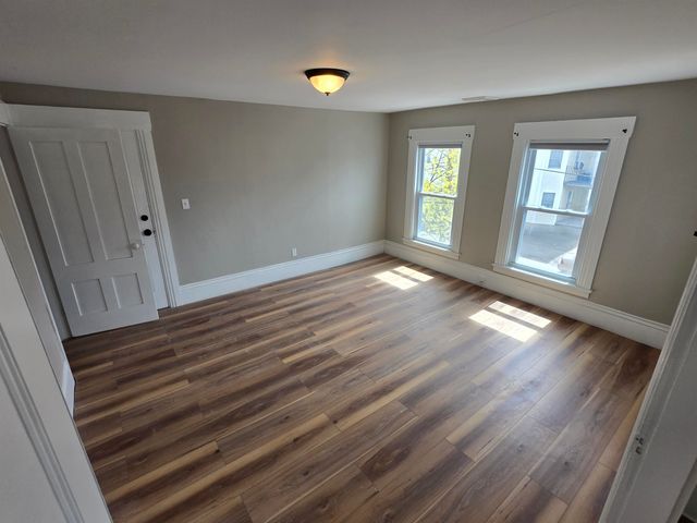 286 Lake Avenue, Manchester, NH 03103