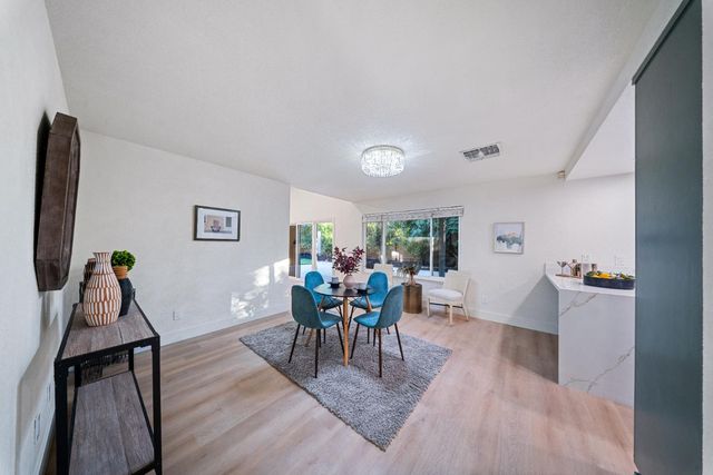 14 Morningsun Ct, Sacramento, CA 95831