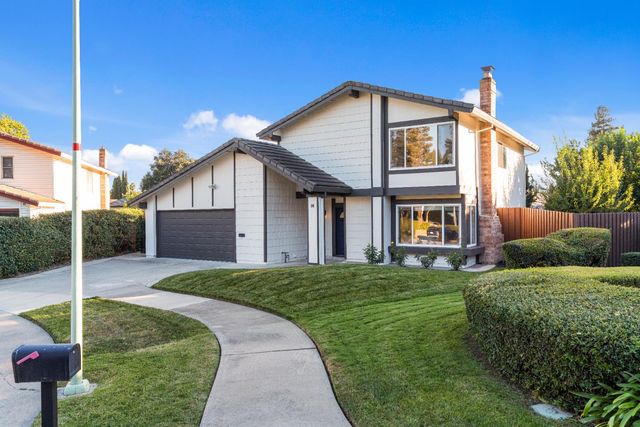 14 Morningsun Ct, Sacramento, CA 95831