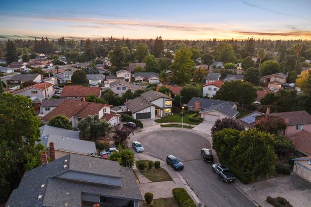 14 Morningsun Ct, Sacramento, CA 95831