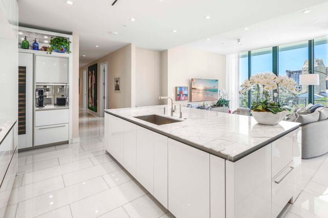 1100 S Flagler Drive 601, West Palm Beach, FL 33401