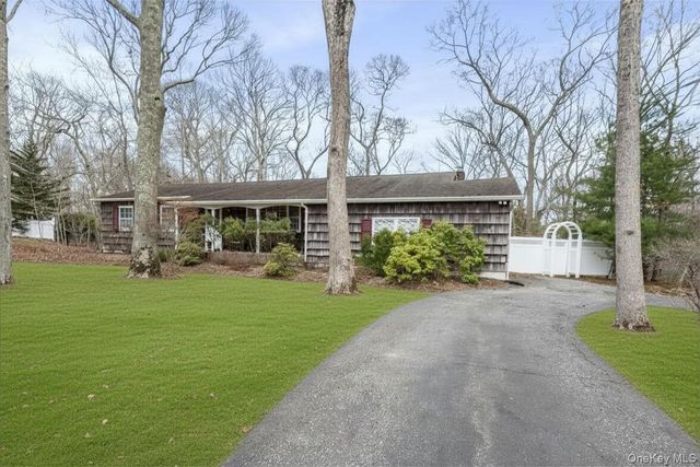 6625 Hortons Lane, Southold, NY 11971