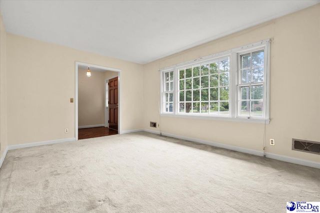 1919 E Sandhurst Dr., Florence, SC 29505